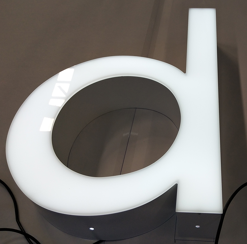 LED发光字展示亮度不均匀是什么原因？