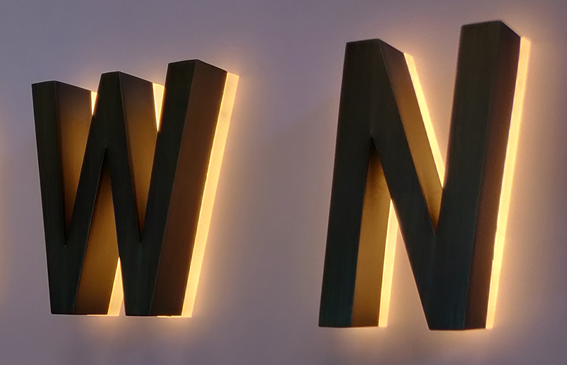 吸塑发光字和金属发光字的区别在哪里？