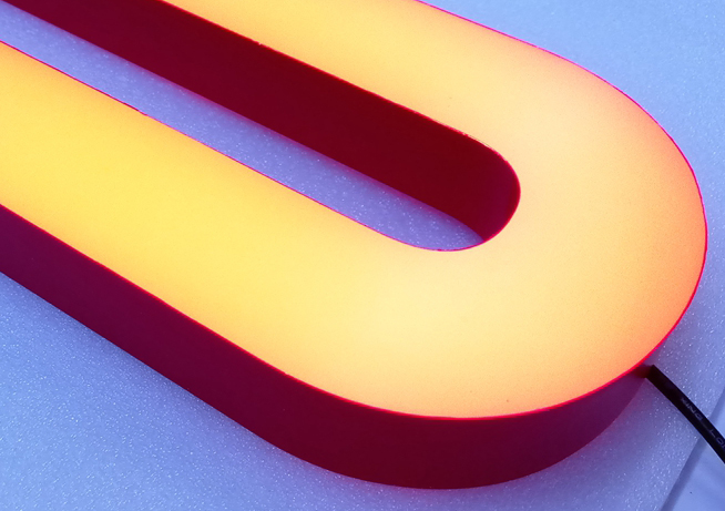 LED迷你发光字的品质起决定作用的4个要点 LED迷你发光字的品质起决定作用的4个要点