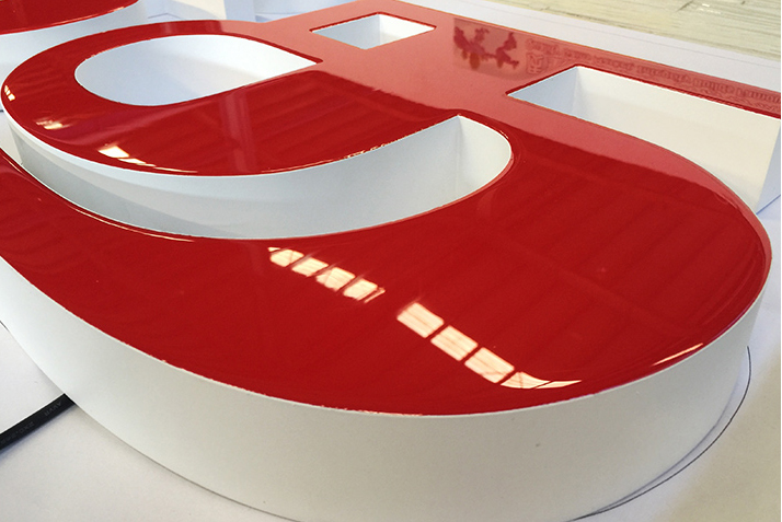 LED树脂发光字发黄的原因和解决方案