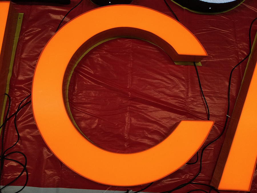 LED发光字安装过程中需要用到的工具主要有哪些？