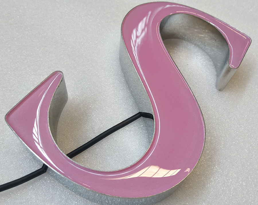 LED精品发光字和精工字产品特点