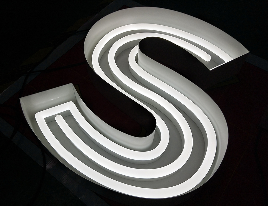 超级发光字和超级字的概念和优点是什么 超级发光字和超级字的概念和优点是什么