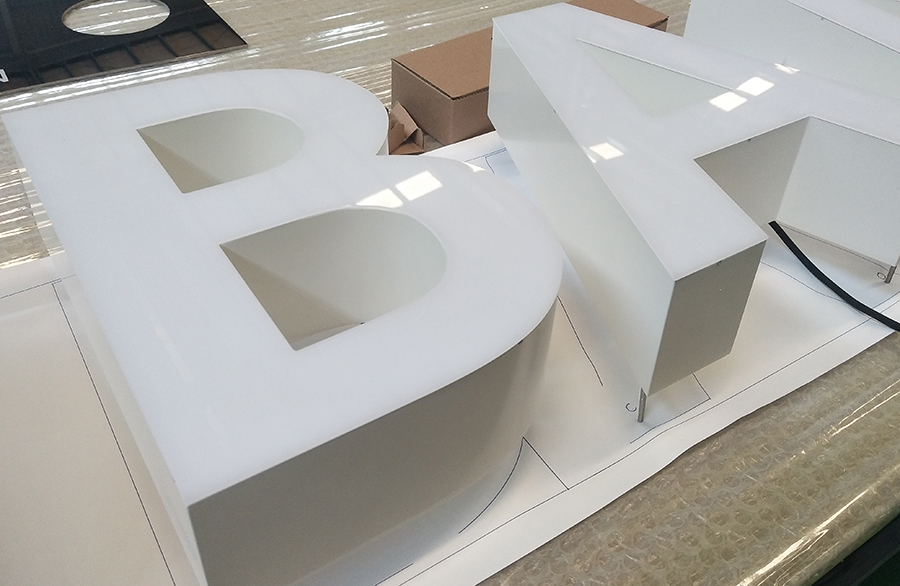 LED迷你发光字设计制作的一些注意事项 LED迷你发光字设计制作的一些注意事项