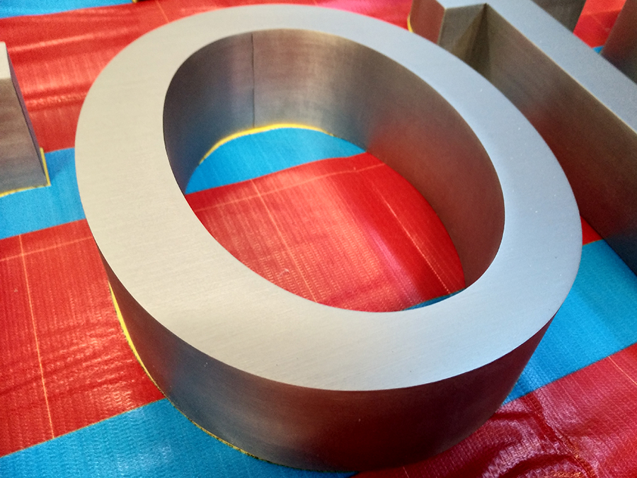 精品不锈钢发光字制作流程步骤有哪些? 精品不锈钢发光字制作流程步骤有哪些?