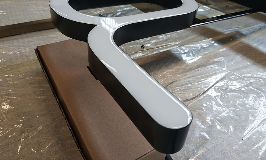 树脂发光字制作要求和注意事项有哪些? 树脂发光字制作要求和注意事项有哪些?