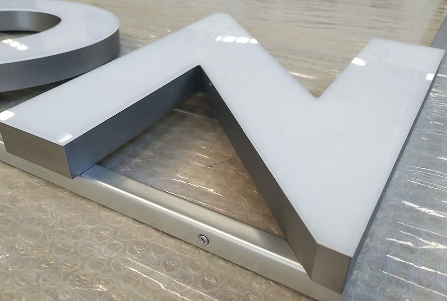 亚克力发光字工作环境的要求有哪些? 亚克力发光字工作环境的要求有哪些?