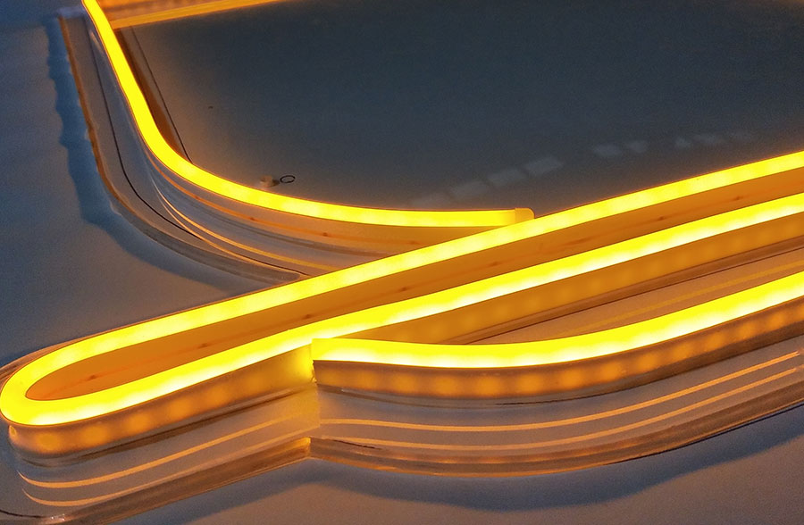 LED发光字选择不同光源种类有哪些依据? LED发光字选择不同光源种类有哪些依据?