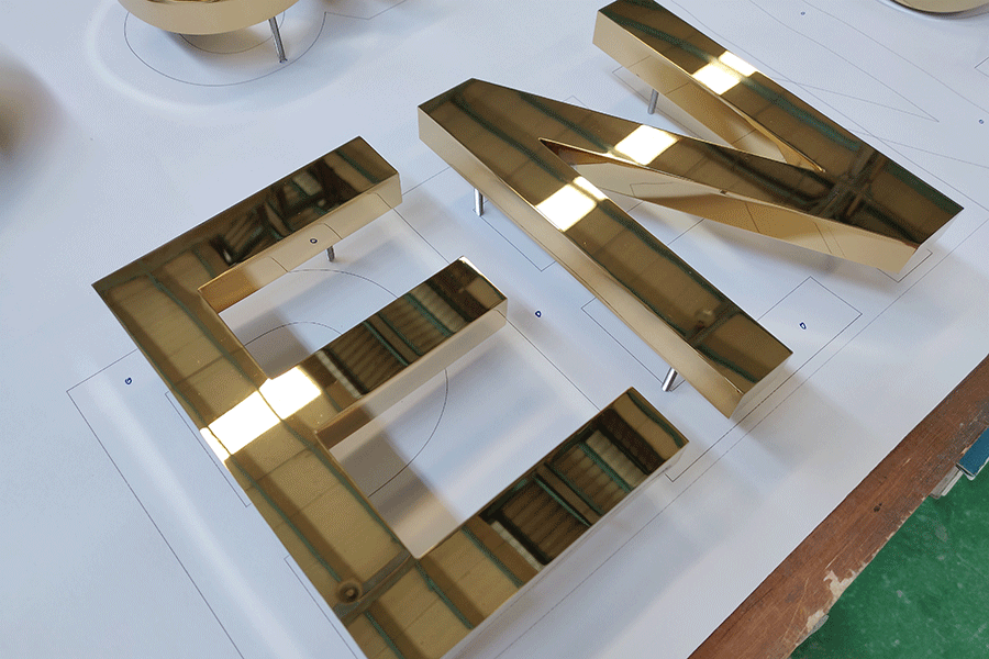 金属发光字后期维护保养需要注意哪些要点？