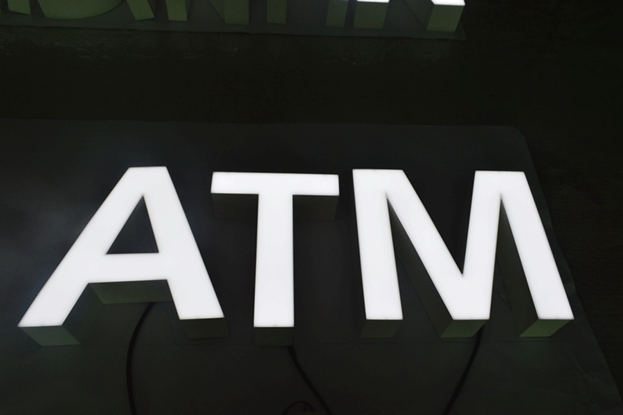 led无边字有什么主要优点特点? led无边字有什么主要优点特点?