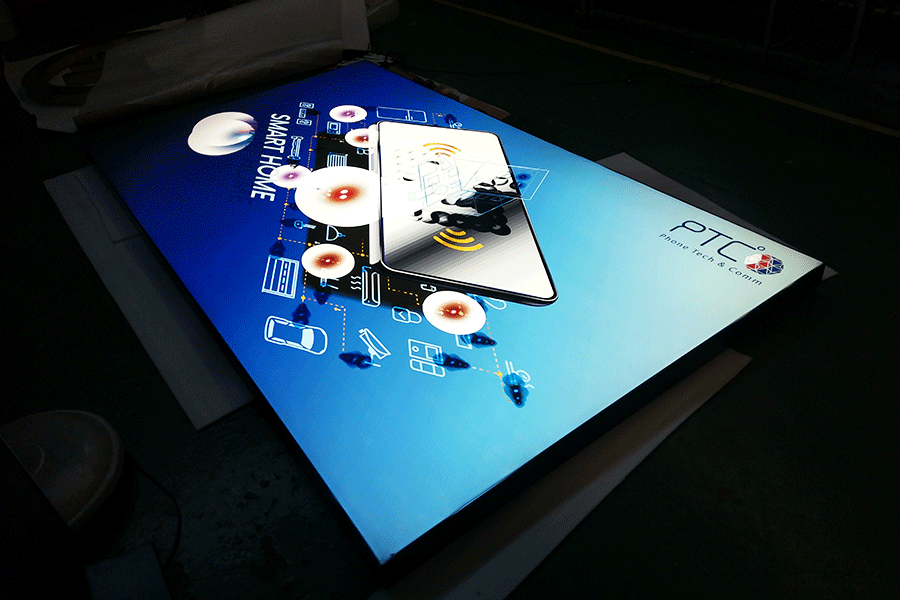 超薄灯箱与卡布灯箱相比较有哪些区别和优势? 超薄灯箱与卡布灯箱相比较有哪些区别和优势?