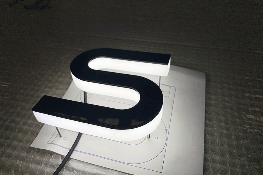 定制led迷你发光字有什么优点？