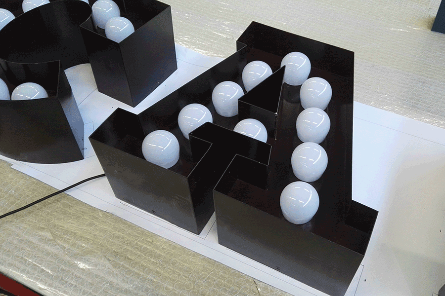 设计制作灯泡发光字有哪些典型的特征? 设计制作灯泡发光字有哪些典型的特征?