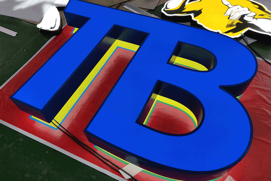 定制LED背光字标识标牌如何保障产品质量？