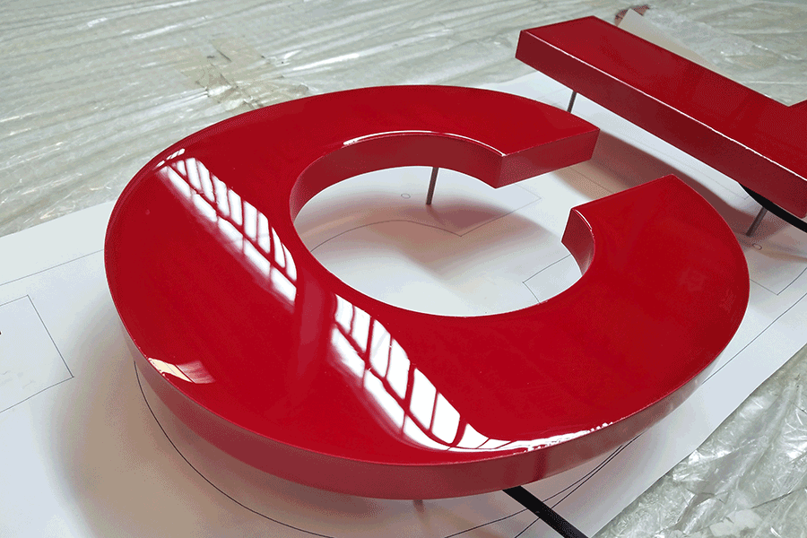 定制树脂字标识标牌具备哪些特征？