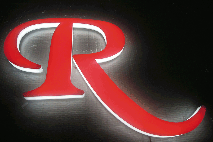 定制LED亚克力字有哪些主要优点？