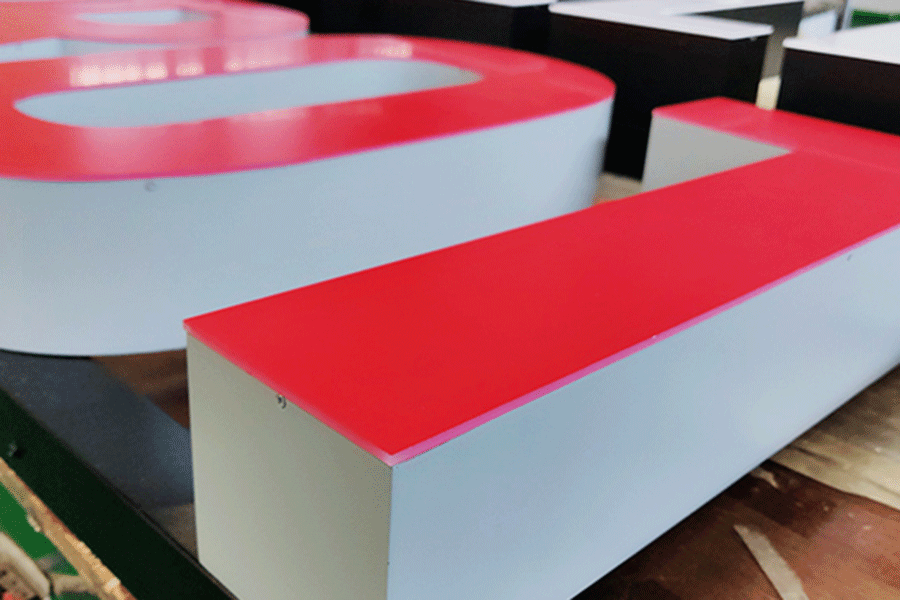 LED无边框字标识标牌制作有哪些优点？