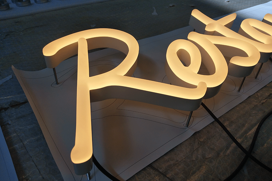 仿霓虹字标识标牌制作有什么特色？