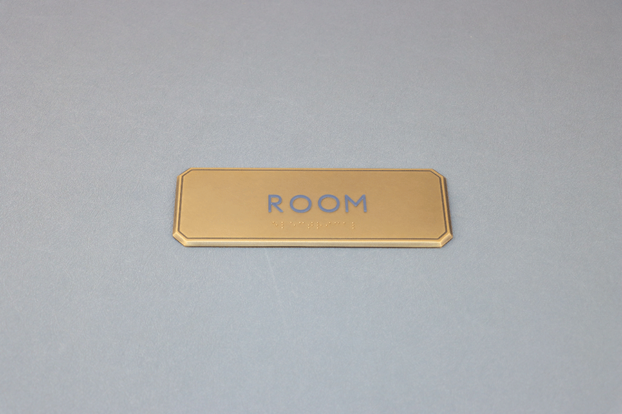 金属门牌标识制作有什么优点？