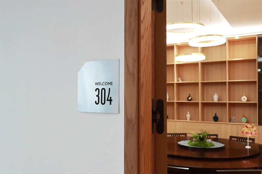 罗马克门牌标识制作有哪些特色？