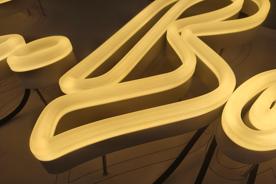 仿霓虹字标识设计制作有什么亮点？