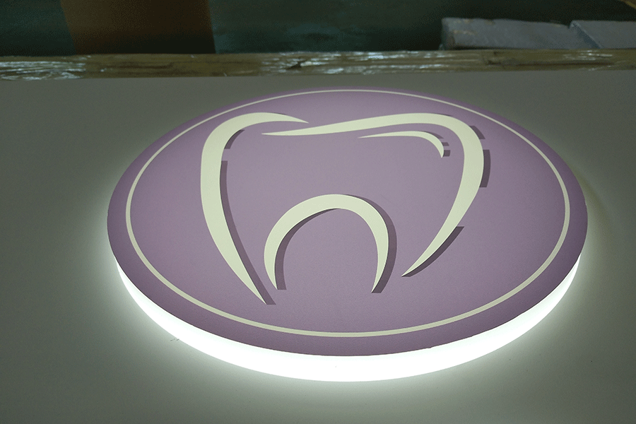 镂空灯箱标识设计制作有哪些特点？