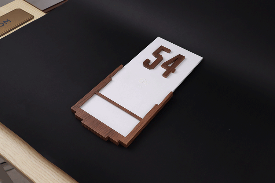 门牌发光字标识标牌制作有什么特点？